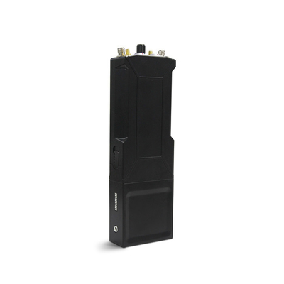 IP66 MESH Radio 4W MIMO 350MHz-4GHz personnalisable pour la police militaire