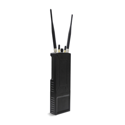 IP66 MESH Radio 4W MIMO 350MHz-4GHz personnalisable pour la police militaire